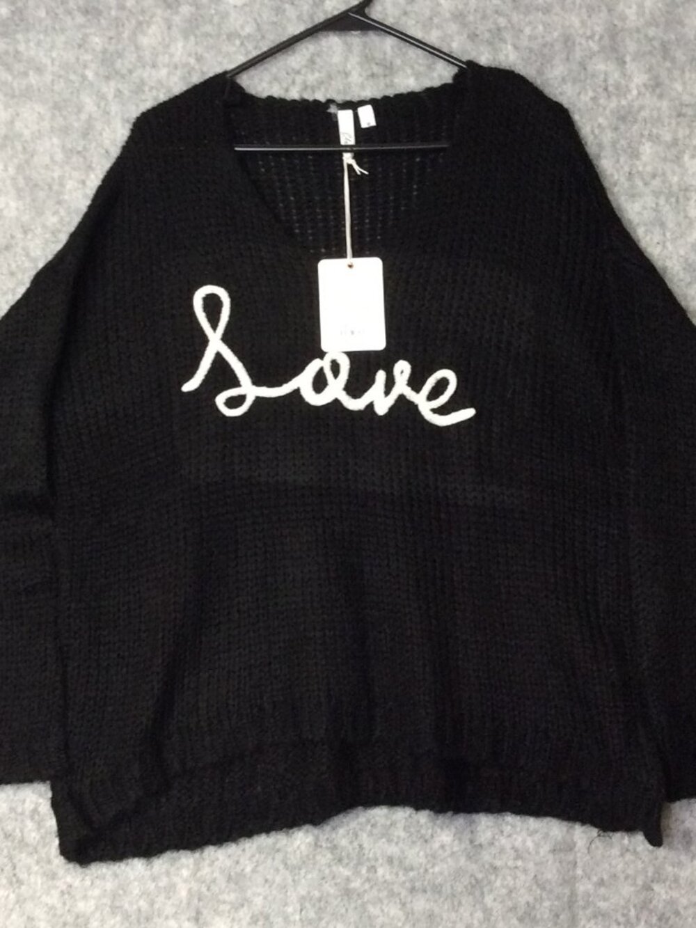 Elan Love Pullover Acrylic Knit Oversized Sweater V Neck Size M Black NWT